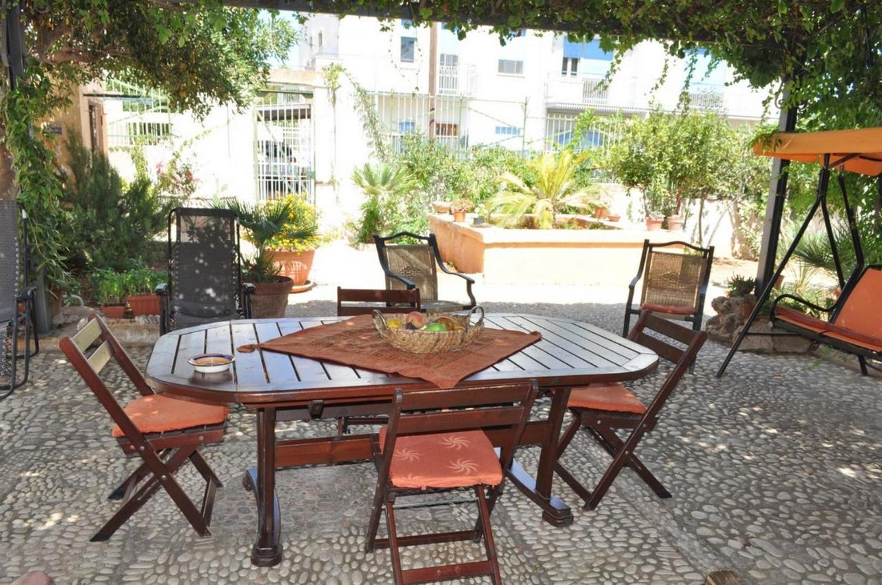 Villa Faro A Pochi Passi Dalla Spiaggia ซานวิโต โลคาโป ภายนอก รูปภาพ